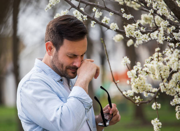 Homme allergique aux pollens